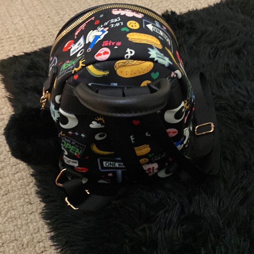 Mini BackPack - Picture 3 of 3